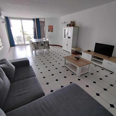 Santa Eulalia Coral T1 - *