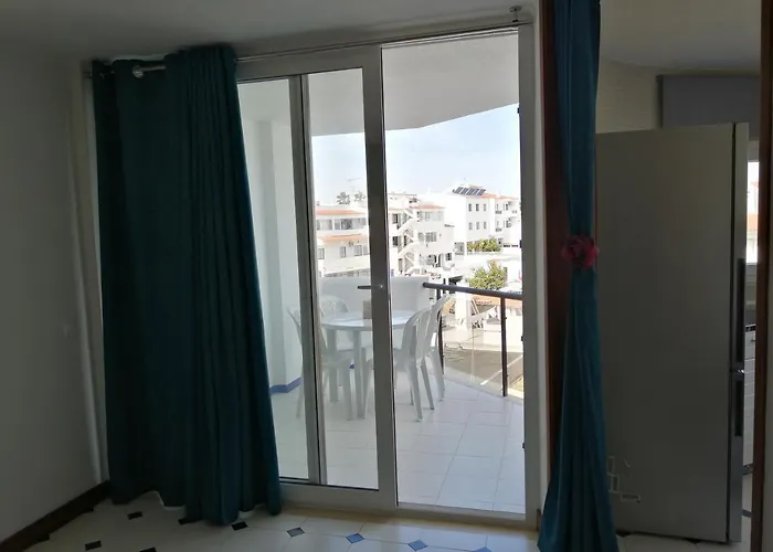Santa Eulália Coral T1 - Apartamento *